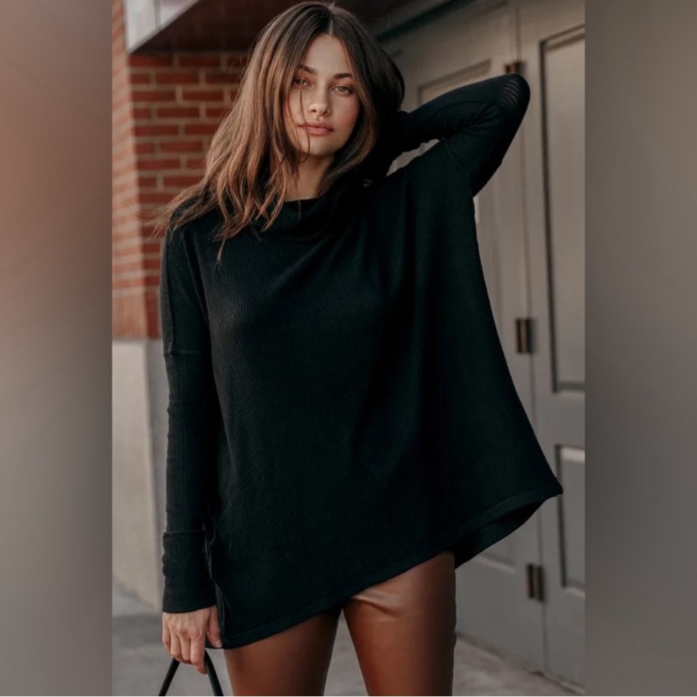 NWT Free People Juicy Long Sleeve- Black